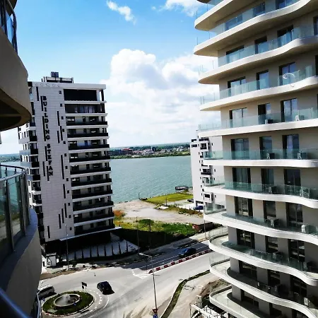 Mario Studio Mamaia
