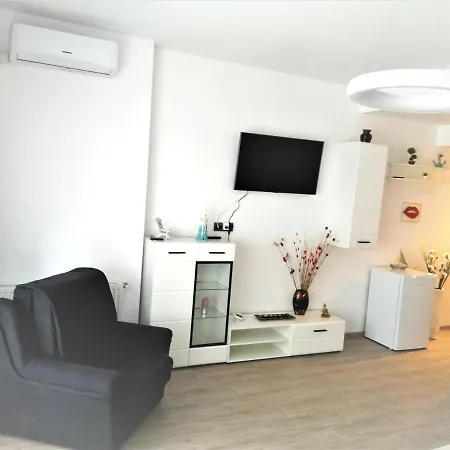 Mario Studio Apartmán Mamaia